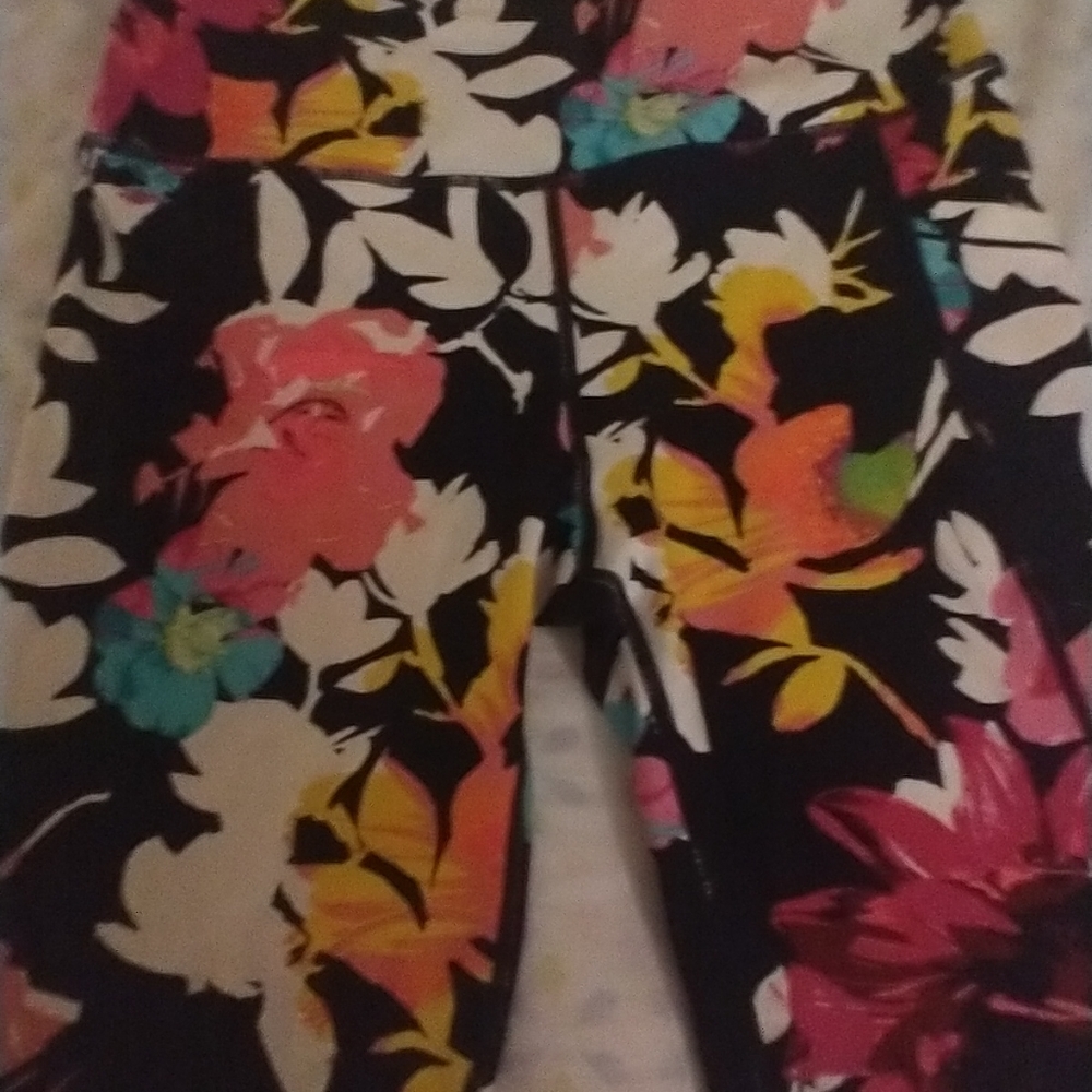 Calvin Klein Performance Women's Short Floral Leggings